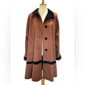 Vintage Brown Swing Trench Coat with Black Velvet Details